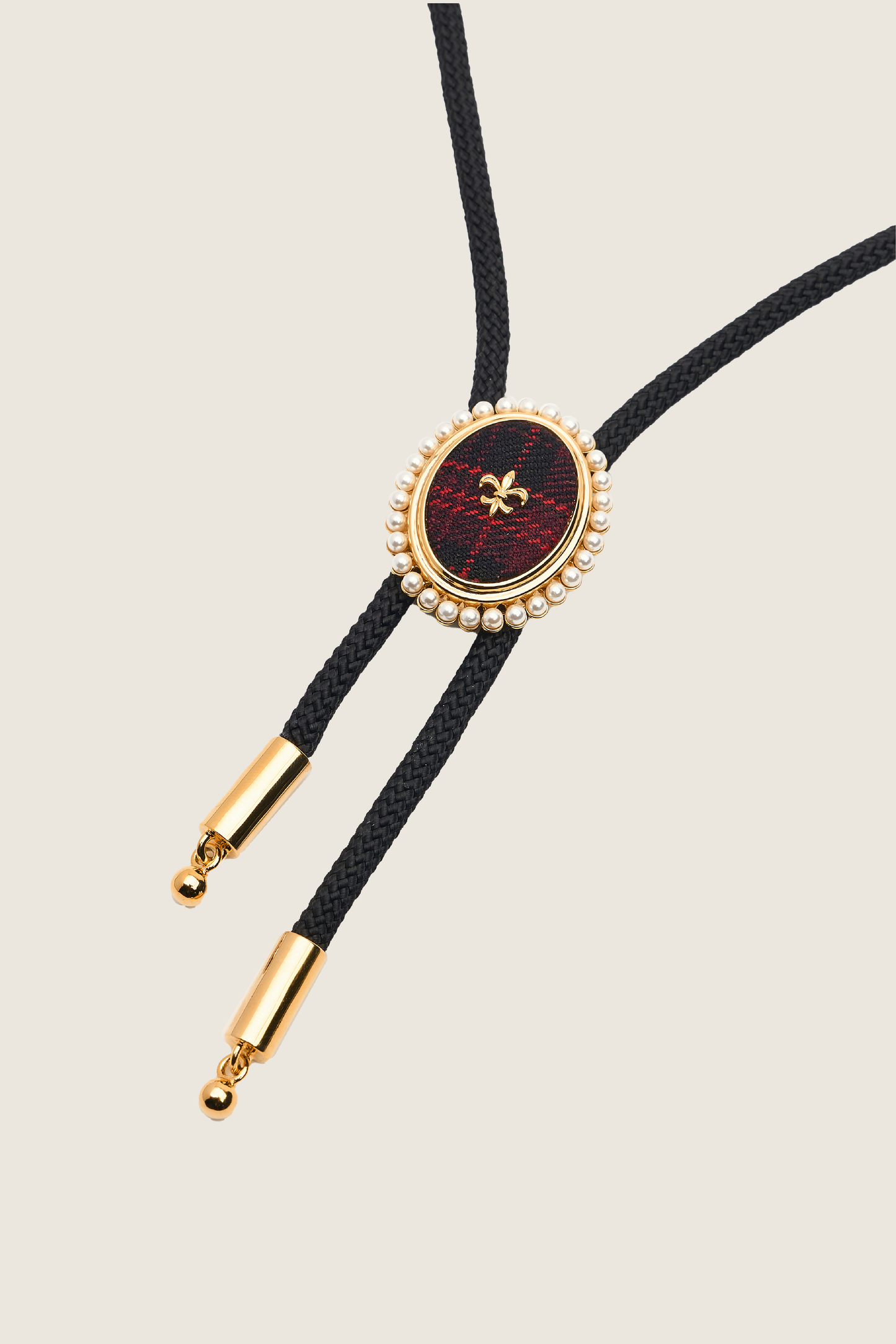 Windsor Gentleman Drawstring Necklace