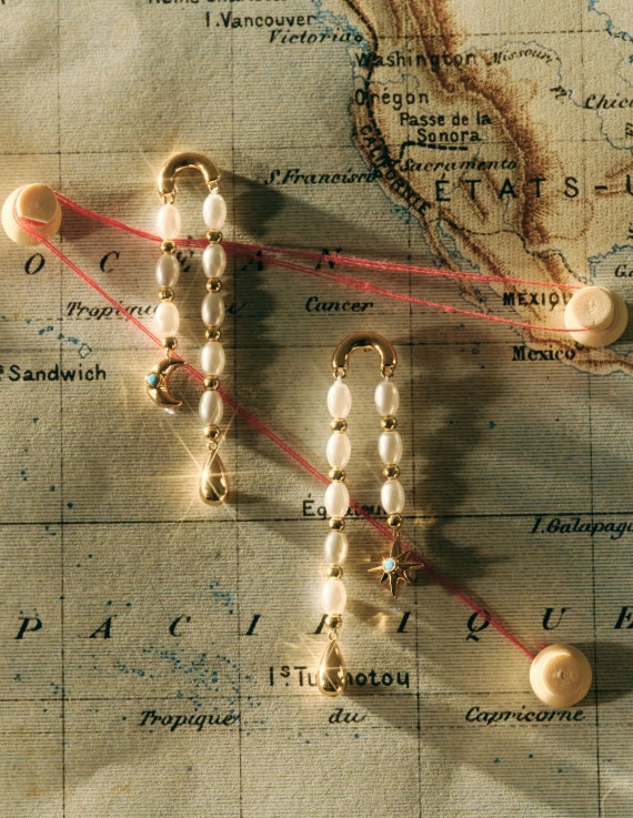 Lyra Constellation Star Map Pearl Earrings