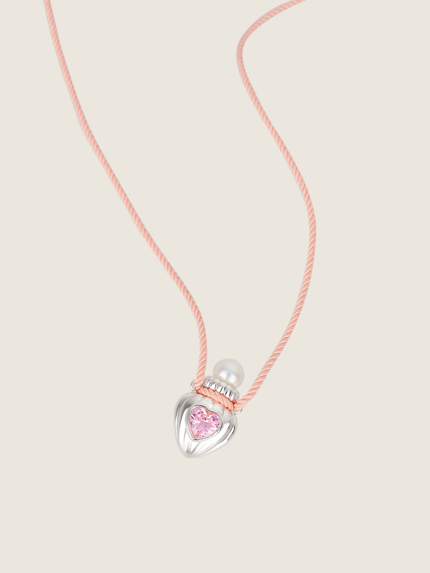 IVE WONYOUNG's 'Whispered Wishes' Necklace