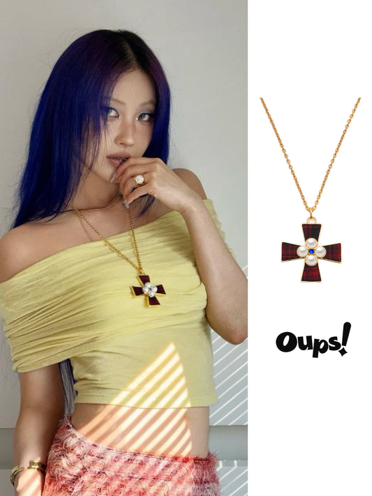 Cross Chapel Necklace (Including 2 chain ropes)